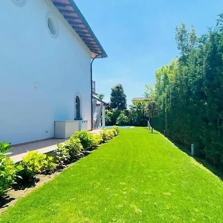 Alida Gocce Di Sole Forte dei Marmi